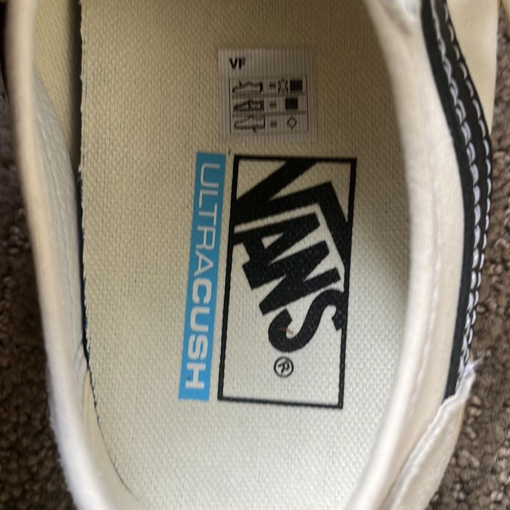 White Kids Vans - Picture 6 of 7